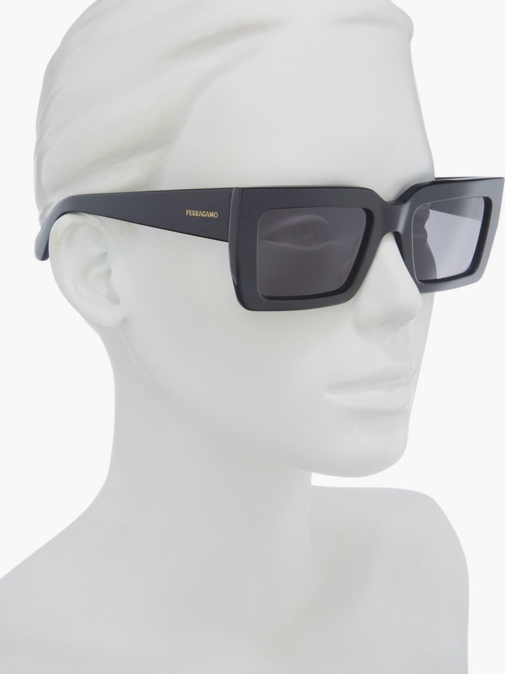 FERRAGAMO
54mm Rectangular
Sunglasses #001